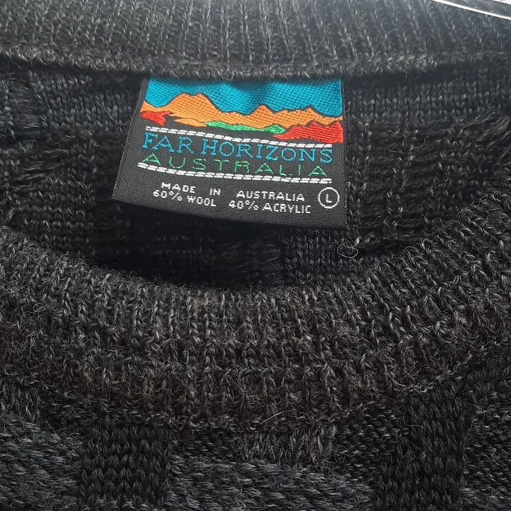 Far Horizons Vintage Australia men's wool blend sweater